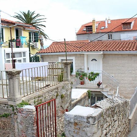Apartments Duje Сплит Экстерьер фото