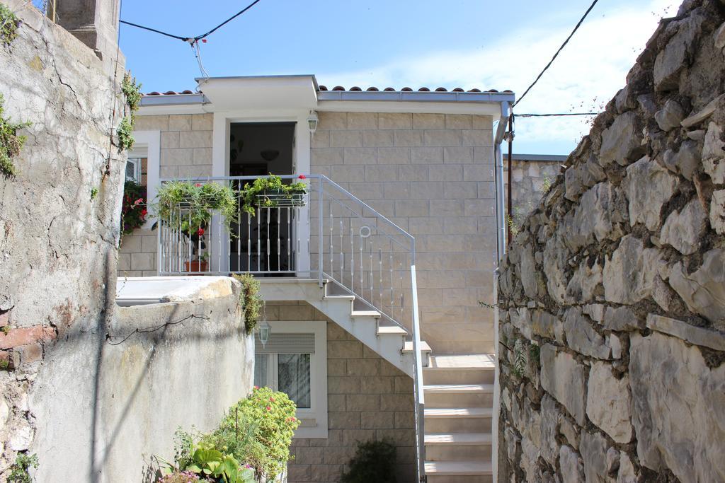 Apartments Duje Сплит Экстерьер фото