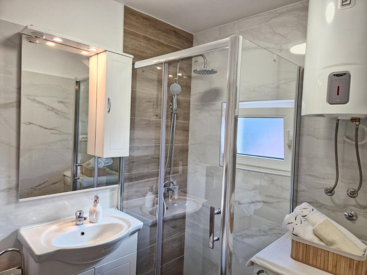 Apartments Duje Сплит Экстерьер фото