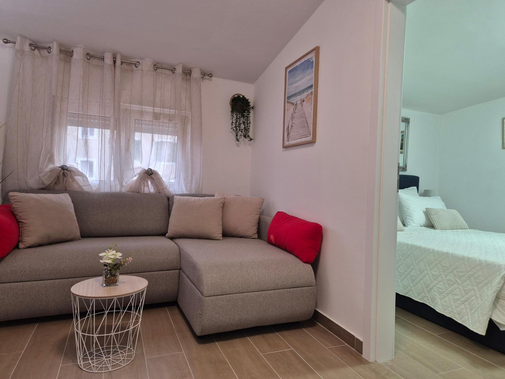 Apartments Duje Сплит Экстерьер фото